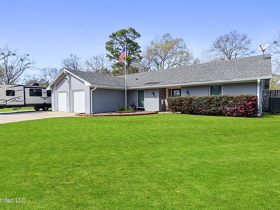 2nd image of 2705 English Dr