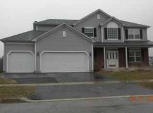 1824 Wildflower Ln, Dekalb, IL