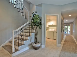 17320 Lake View Dr, Morgan Hill, CA 95037