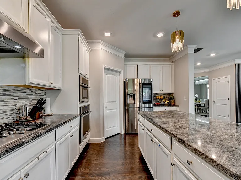 6035 Ashborough Park — Photo 62