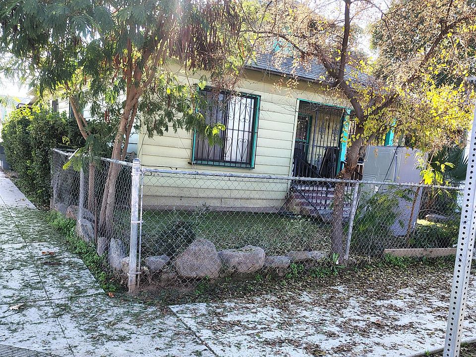 1st image of 2636 E Washington Ave