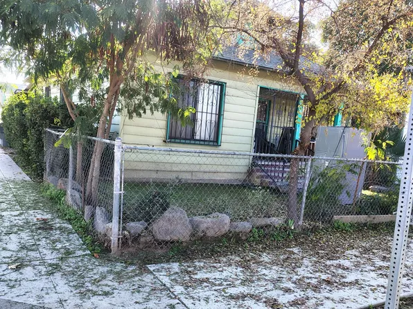 2636 E Washington Ave, Fresno, CA 93701