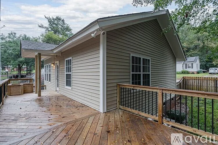 520 Summerlea Dr — Photo 24