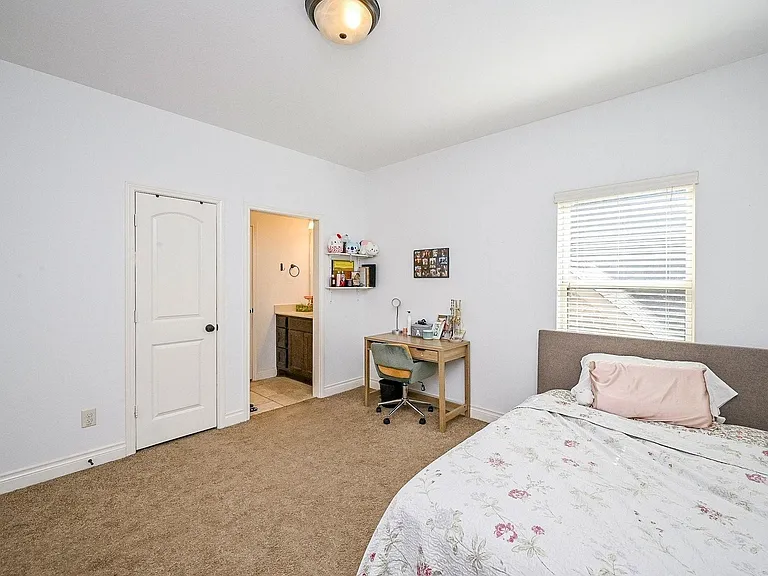 3707 Brampton Island Dr — Photo 14