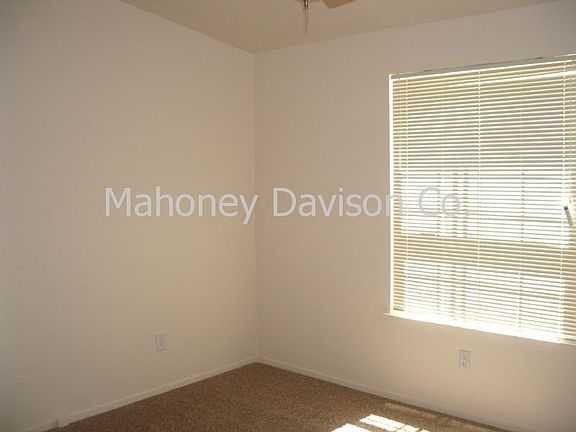 5th image of 1820 Wisteria Cir