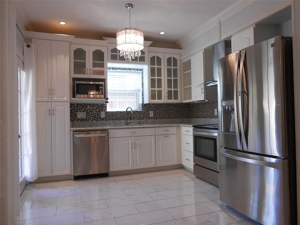 1st image of 9400 Doliver Dr APT 58