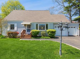 458 Route 111 (Hauppauge Road), Smithtown, NY 11787