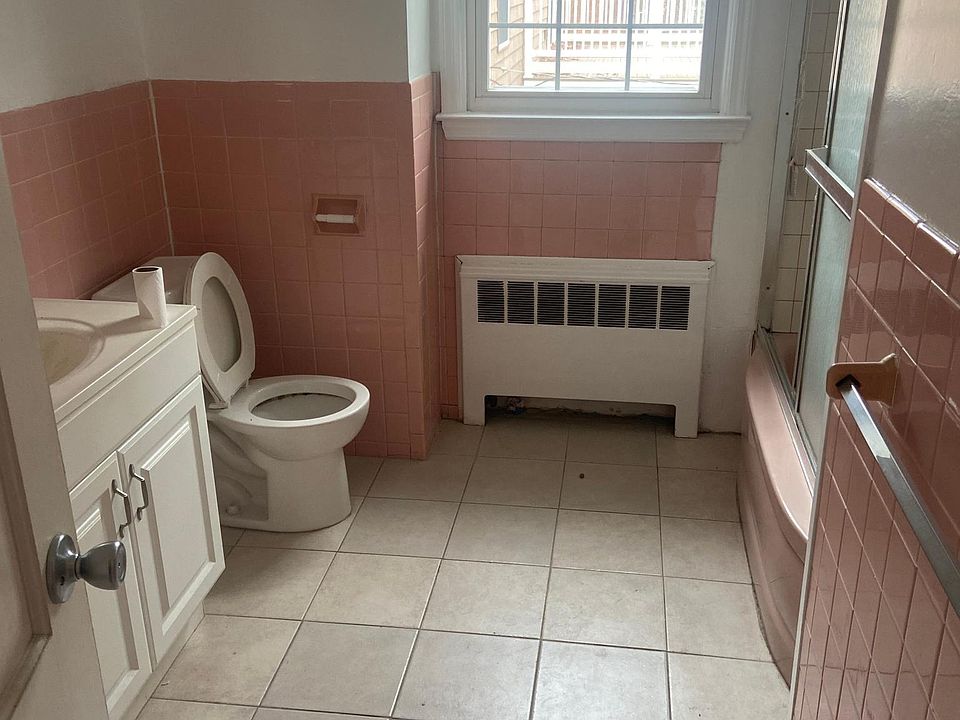 1st image of 1 Marlboro Dr Floor 2