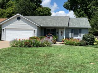 2664 Kings Ct, Terre Haute, IN 47802