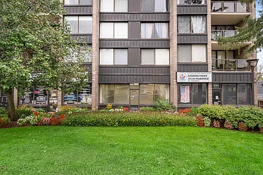 9060 Palisade Avenue, #C5