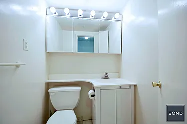 Rented by Bond New York