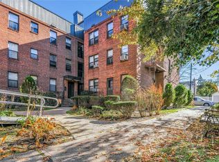 21511 48th Ave APT 2A, Bayside, NY 11364