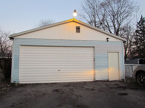 5th image of 546 Patterson St
