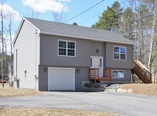 32 Smith Rd, Windham, ME 04062