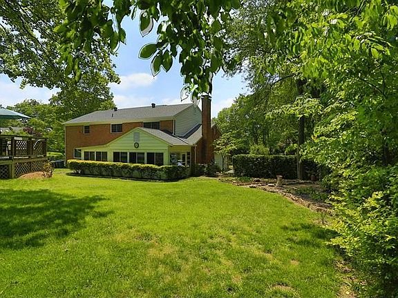 2nd image of 7094 Old Chapel Dr