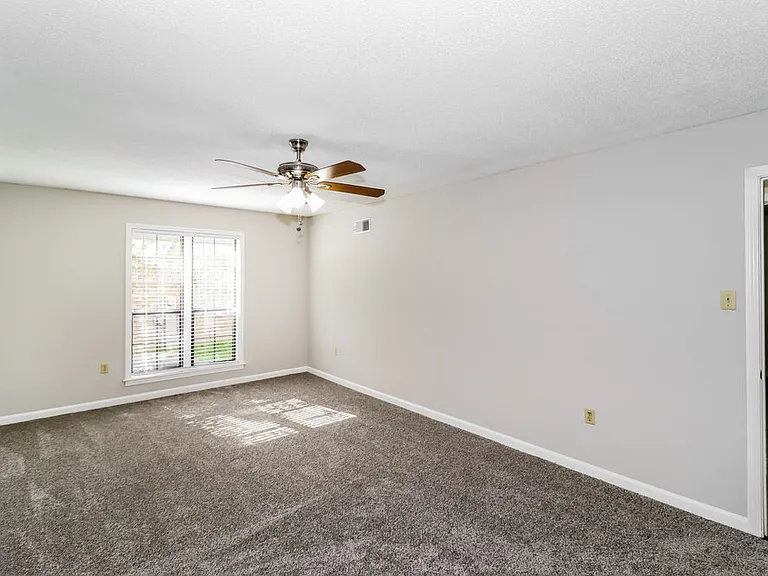 6779 Cleary Dr — Photo 10