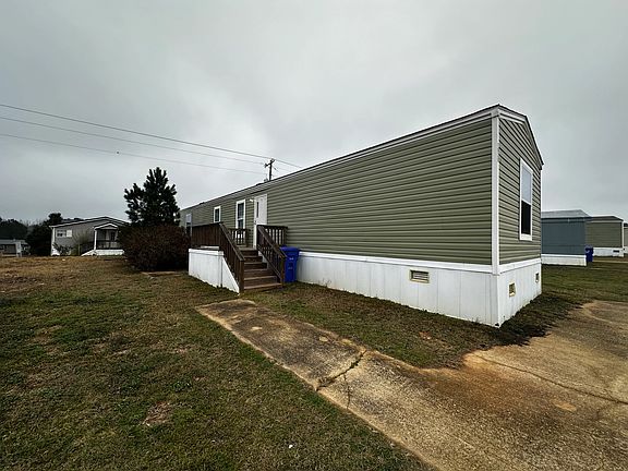 2nd image of 1028 Hunters Mountain Pkwy