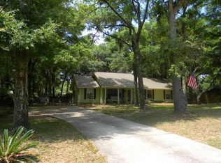 13 Sunrise Blvd, Beaufort, SC 29907