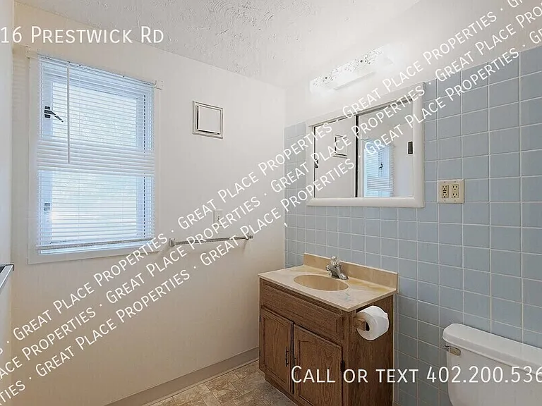 316 Prestwick Rd — Photo 20