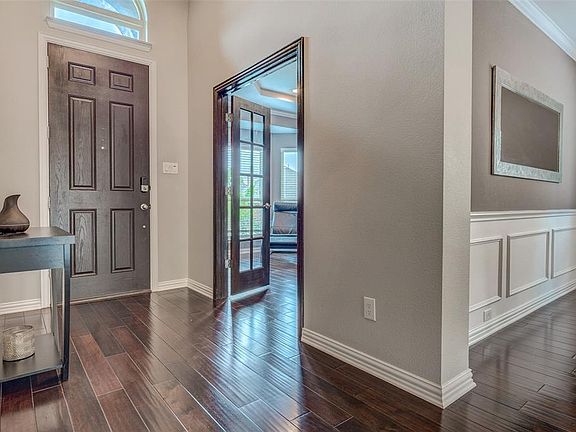 2nd image of 11757 Merlotte Ln
