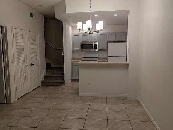 2nd image of 2219 San Vittorino Cir APT 105