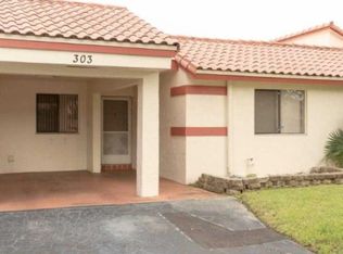 303 Lakeside Ct #242, Fort Lauderdale, FL 33326