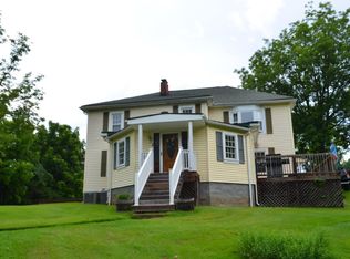 10778 Rockfish River Rd, Shipman, VA 22971