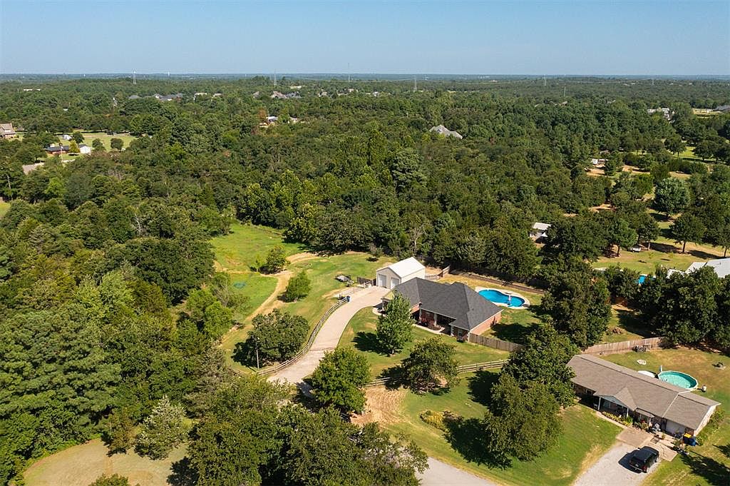 16827 SE 23rd St, Choctaw, OK 73020 | MLS #1183775 | Zillow