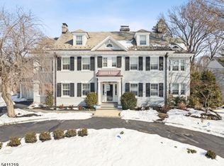 1532 Long Meadow, Mountainside Boro, NJ 07092