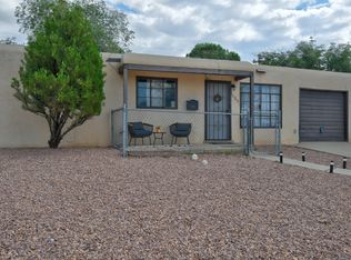 1026 Tomasita St NE, Albuquerque, NM 87112