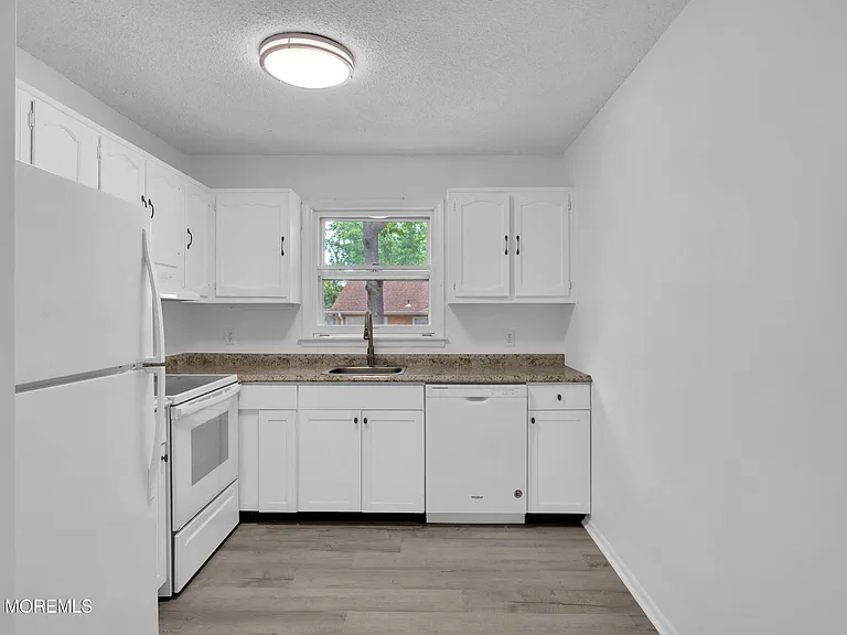 16 Sycamore Access Rd #B — Photo 11