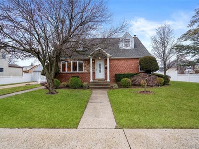 128 Rule Street, Franklin Square, NY, 11010