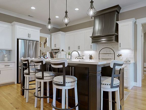 4th image of 159 Sulphur Springs Rd