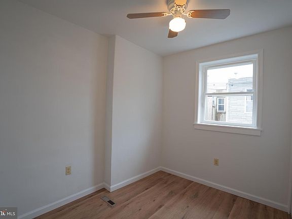 5th image of 2306 S Woodstock St