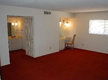 5th image of 501 W Willow Ave