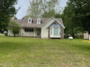 457 W Villa Dr, Bowling Green, KY 42101