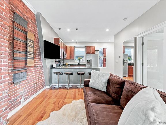 5th image of 1227 31st Street