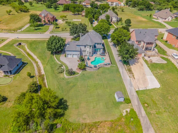 844 Bentwater Pkwy, Cedar Hill, TX 75104