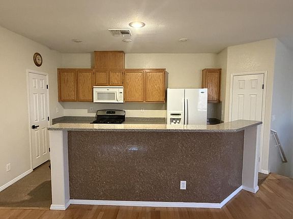 4th image of 6250 W Arby Ave Unit 121