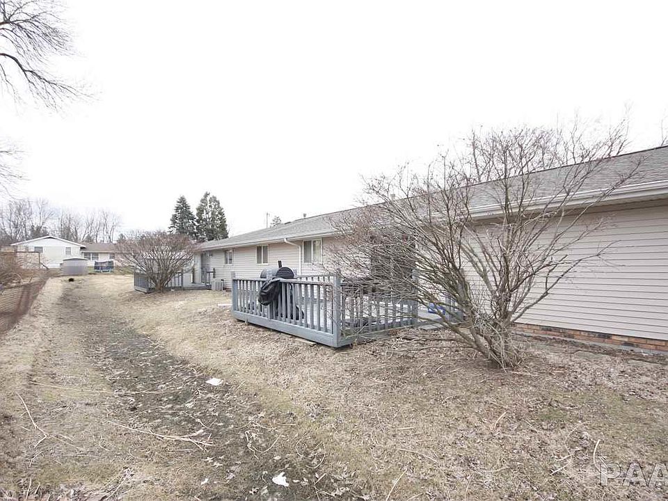 2nd image of 614 W Sheridan Ct