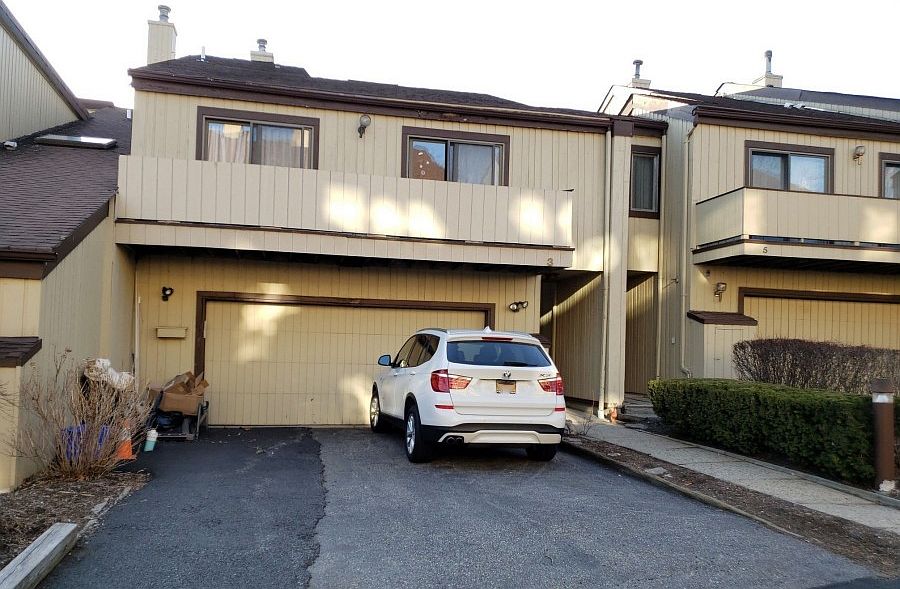 1st image of 3 Arapaho Ct Unit 1
