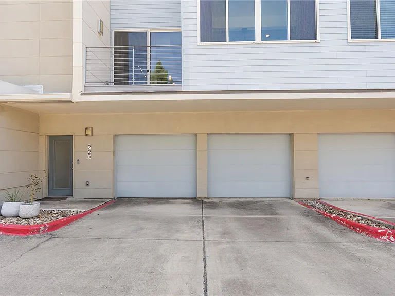 604 N Bluff Dr #225 — Photo 39