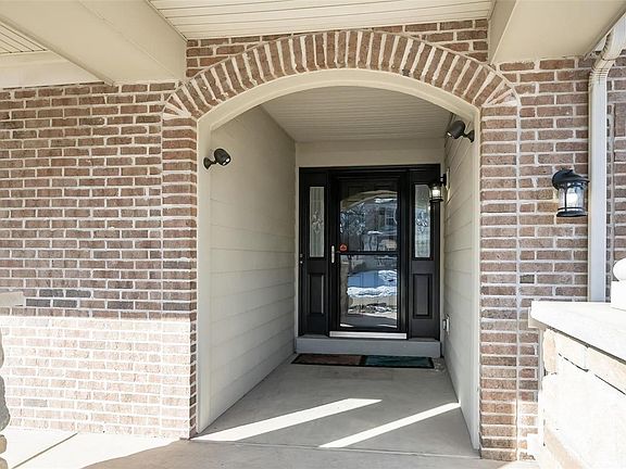 3rd image of 11809 Craig Manor Dr