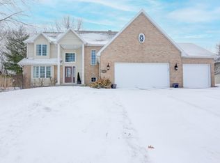 1465 E Ashland Ave, Mt Zion, IL 62549