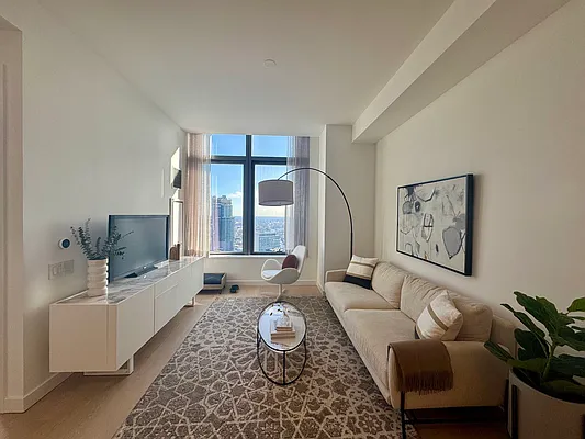 Rented by YouYork Management LLC | media 1