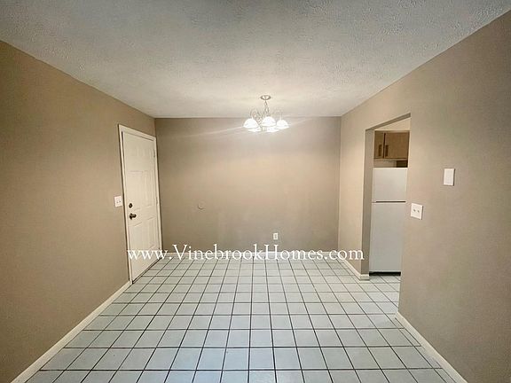 4th image of 226 Orth Dr