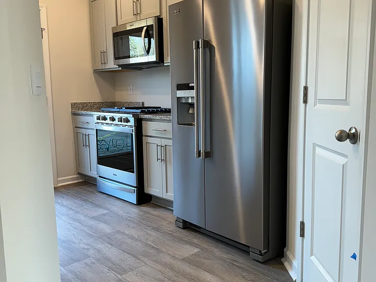 311 David Hill Dr #17 — Photo 10