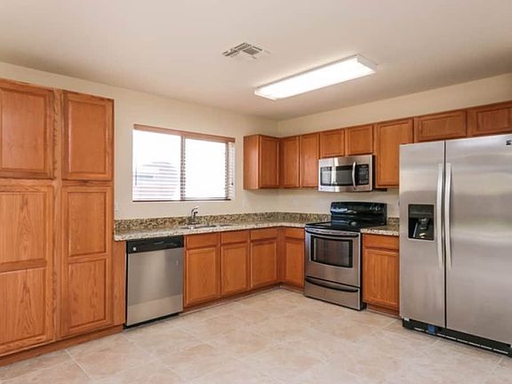 5th image of 8444 E Milagro Cir
