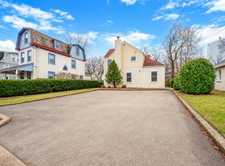 7906 Flourtown Ave APT A, Glenside, PA 19038