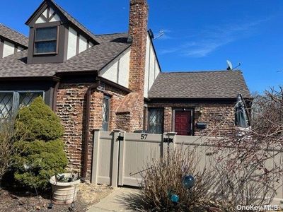 57 Greenmeadow #57, Deer Park, NY, 11729